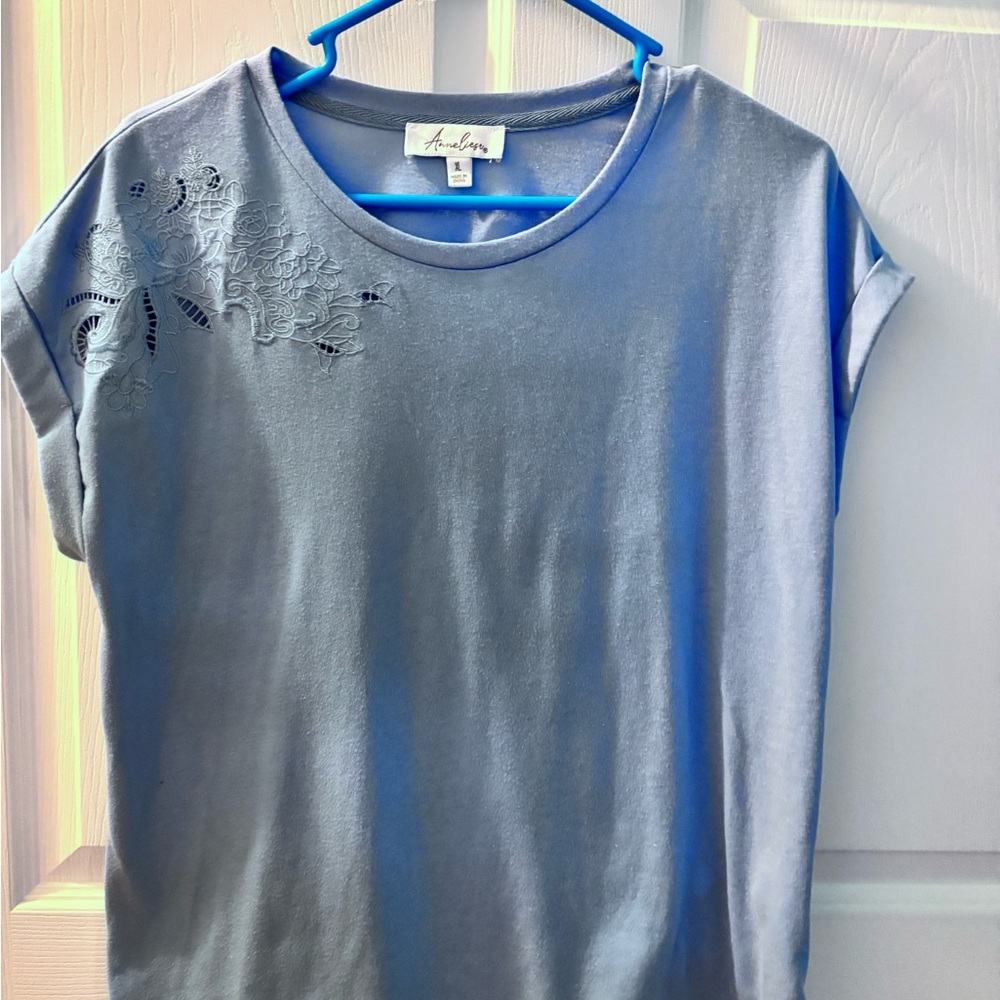 BlueKnit Top Perfect for Warm Weather